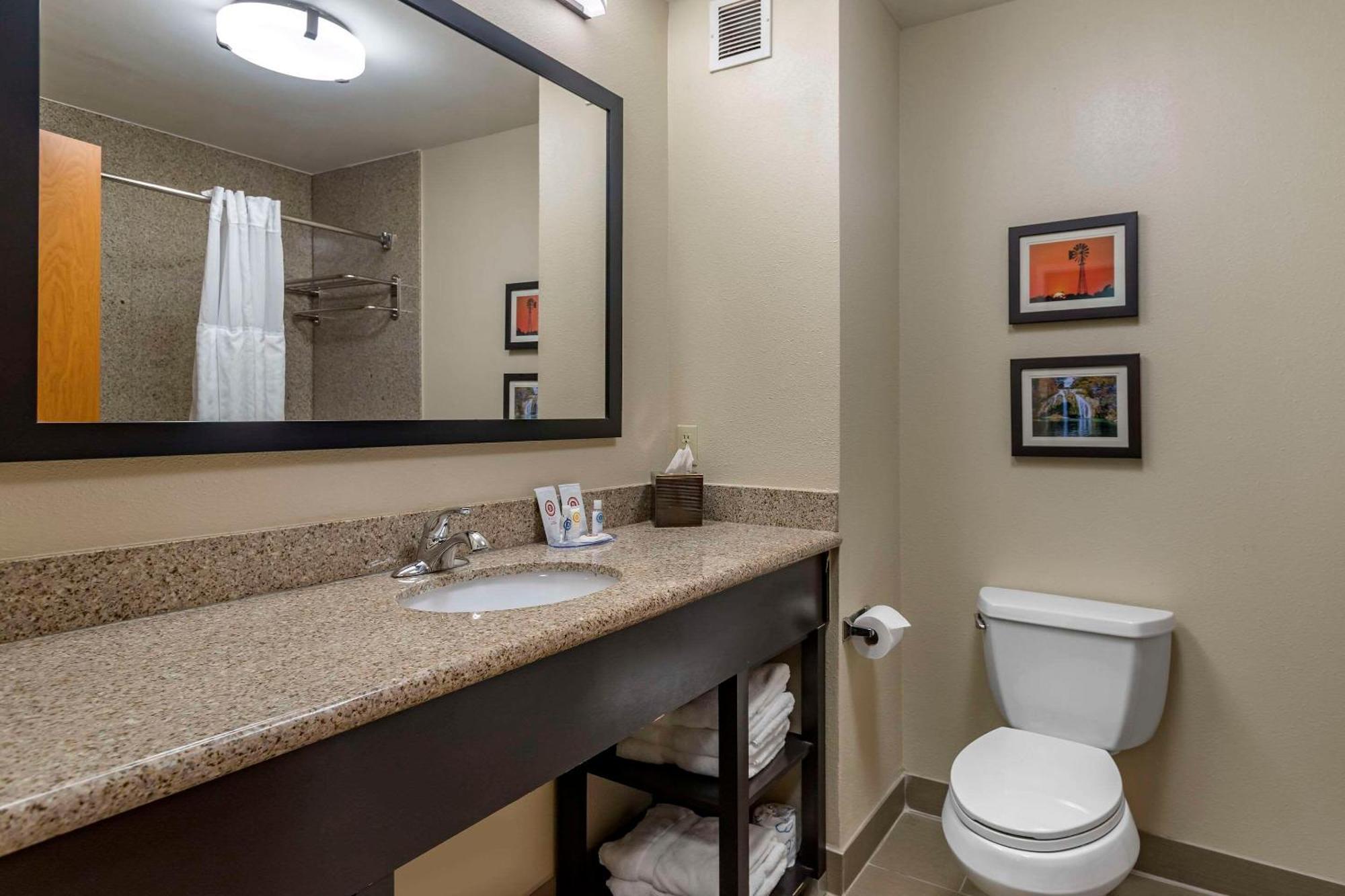 Comfort Inn & Suites Glenpool Экстерьер фото